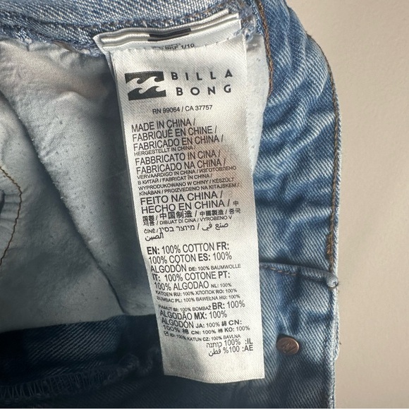 Wrangler x Billabong Jean Size 29 Bell Bottom Flare Floral Patchwork Hippie Boho - Picture 9 of 14